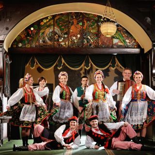 Cracovia: show tradicional y cena 3 platos en Jama Michalika