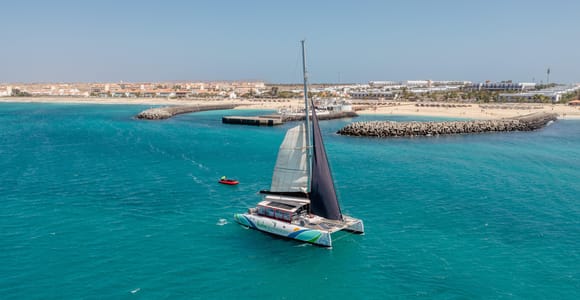 Cabo Verde: 2-Hour Sunset Eco Catamaran Cruise with Cava