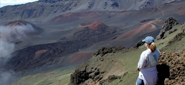 Maui: Guided Hike of Haleakala Crater with Lunch