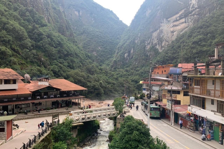 Au départ de Cusco : Visite économique de 2 jours du Machu Picchu en voitureCircuit sans hôtel