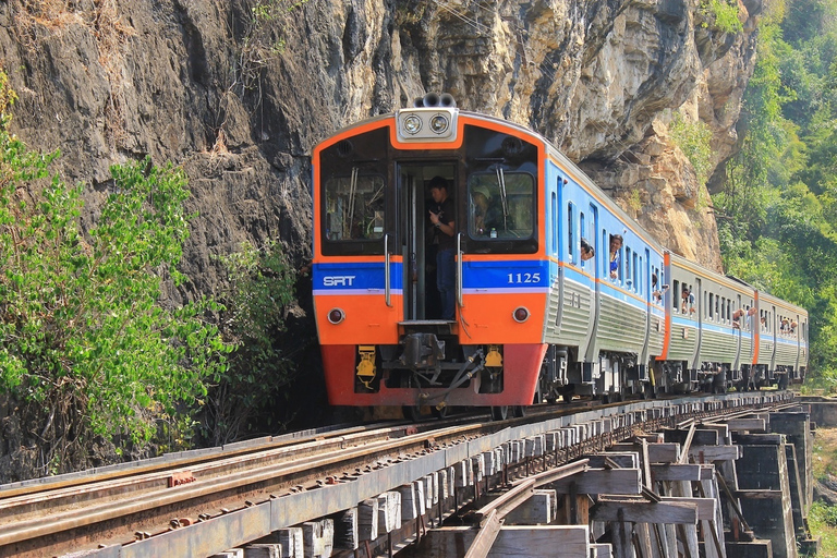 Kanchanaburi: 3-dagars rundtur med höjdpunkter från Bangkok med måltider