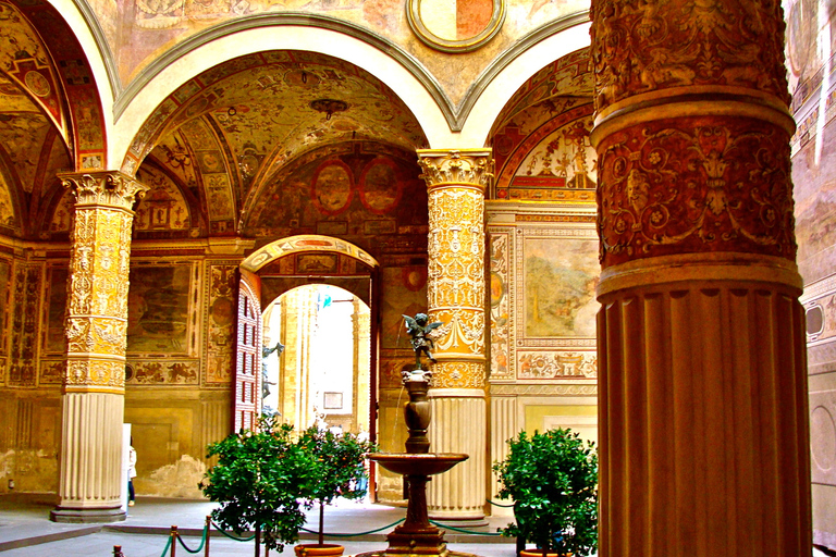 Florence: Palazzo Vecchio Guided TourTour in Italian