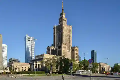 Varsóvia Private Tour de Cracóvia com transporte e guia