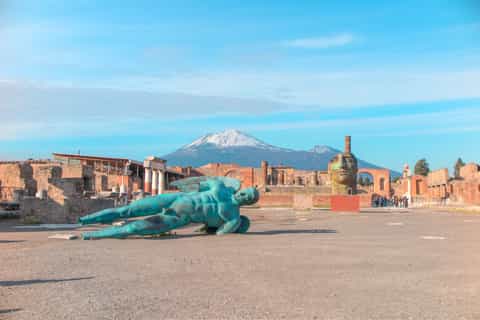 Pompeii: Live Virtual Tour with Expert Guide
