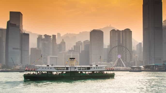hong kong victoria harbour abendkreuzfahrt mit der star ferry