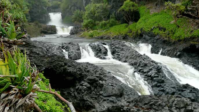 maui full day hiking tour with lunch