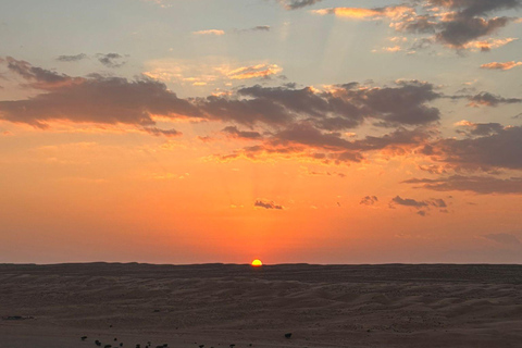 Oman : circuit de 4 jours dans le Wadi, à Sur, dans le désert, à Nizwa et à Mascate