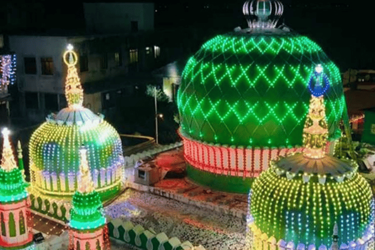 من مومباي: جولة لمدة يومين في تاج محل وأغرة ودلهي مع رحلة طيرانجولة مع مرشد محترف فقط.