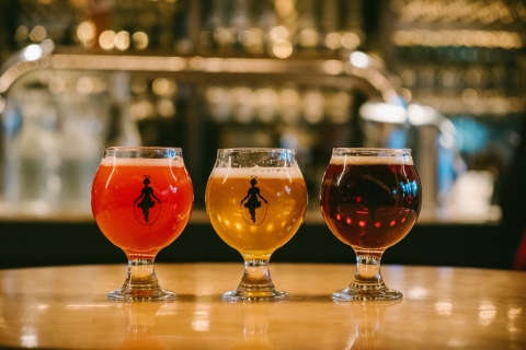 Montreal Old Port: Craft Brewery and Beer Tasting Tour