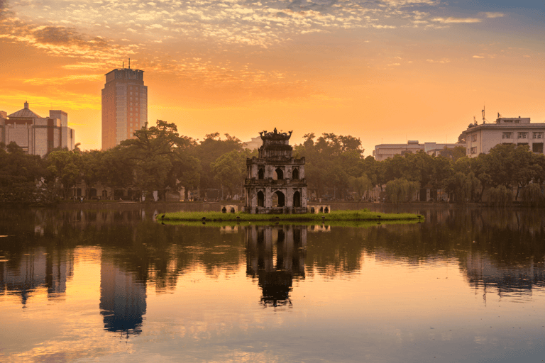 Hanoi Full-Day Tour: Mausoleum, Temple, Old Quarter & Lunch
