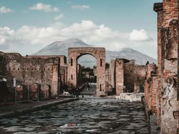 Live-Tour von zu Hause aus: Pompeji, eine in der Zeit gefrorene Zivilisation Live-Tour von zu Hause aus: Pompeji, eine in der Zeit gefrorene Zivilisation