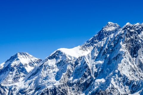 Van Kathmandu: 16-daagse Mount Everest 3 passen TrekOntmoet elkaar bij Alpine Club of Himalaya