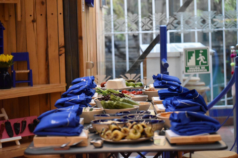 Mexico City: Street Taco Cooking Class & Market Tour