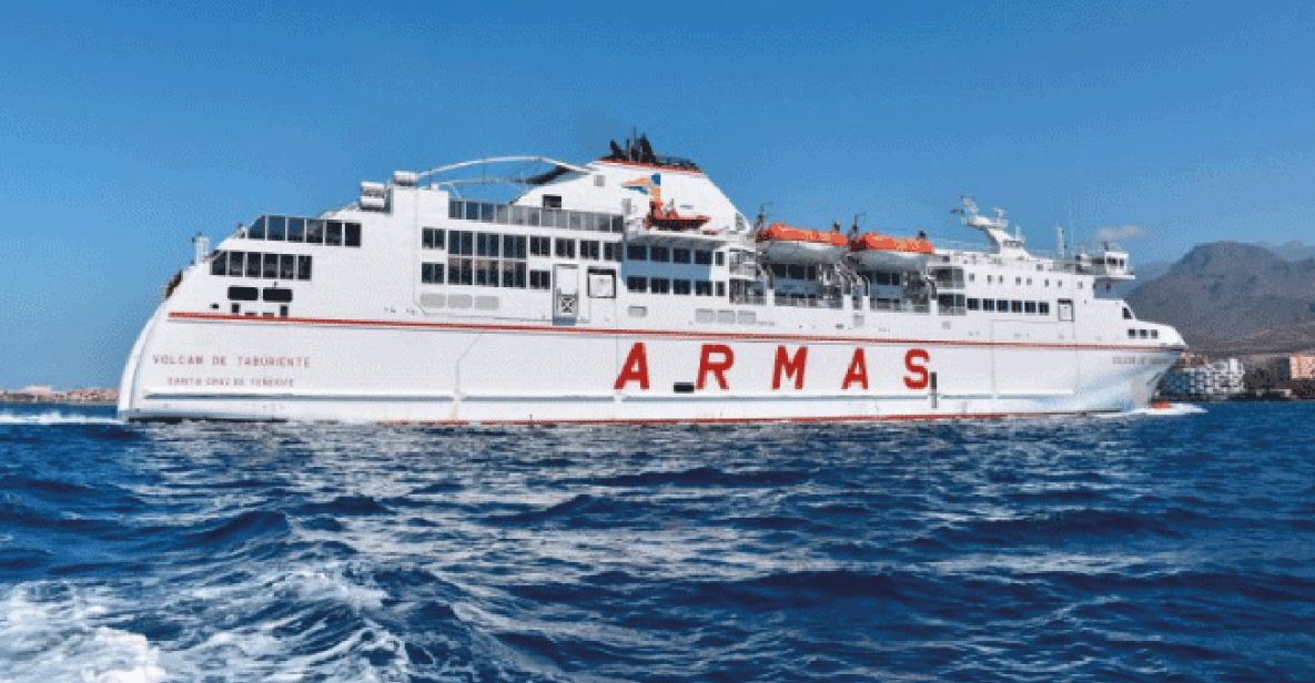 Caleta de Fuste: Ferry to Lanzarote and Return