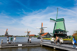 Amsterdam: Bustour Zaanse Schans, Edam, Volendam & Marken