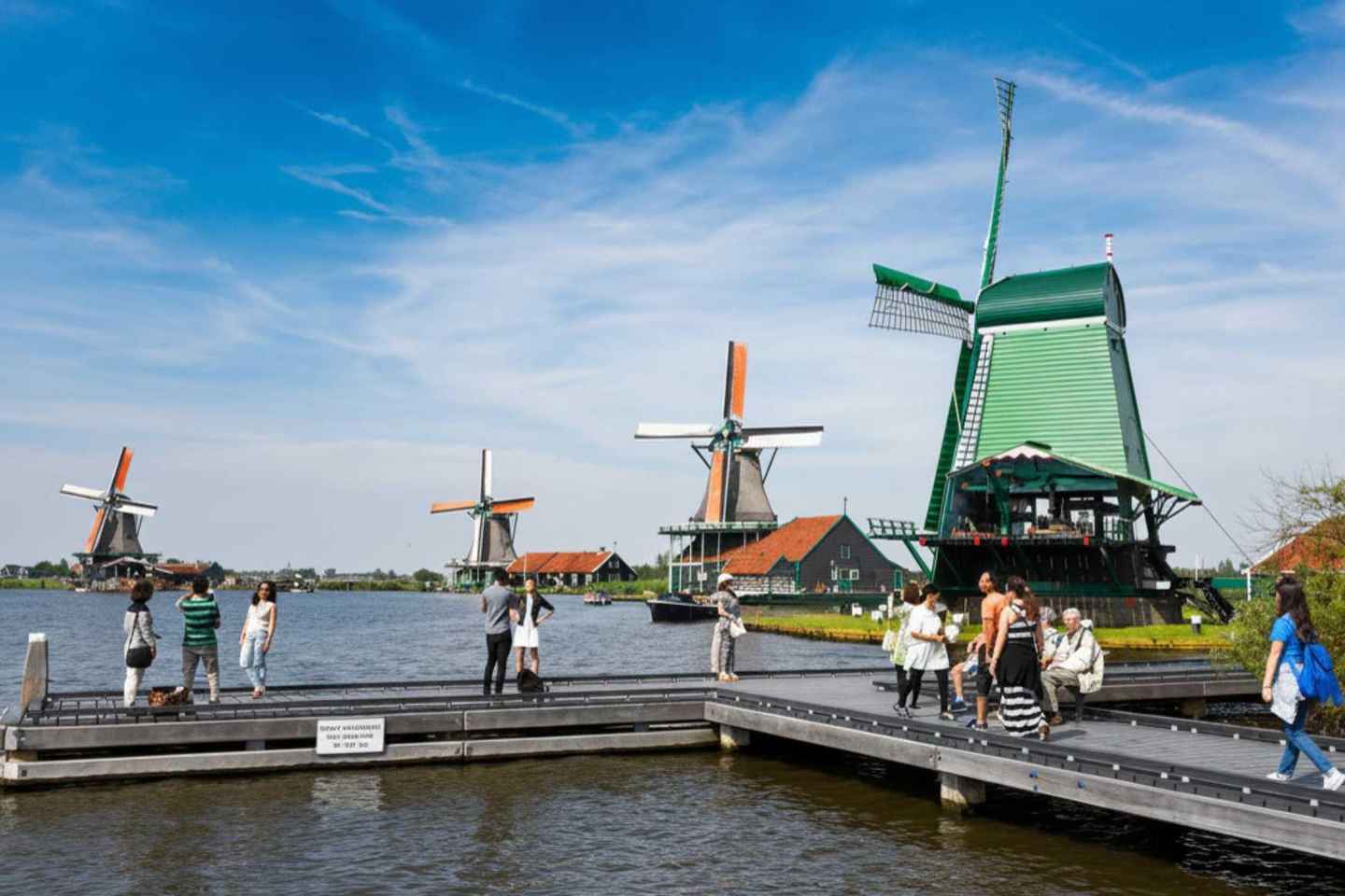 Amsterdam: Zaanse Schans, Edam, Volendam & Marken Bus Tour - Tour in English
