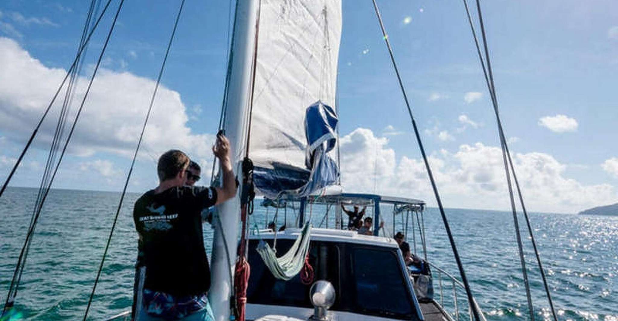 Cairns, 2-Day Great Barrier Reef Dive and Snorkel Boat Trip - Housity