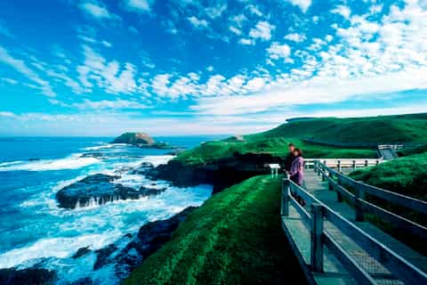 Melbourne: 2-Day Phillip Island Adventure
