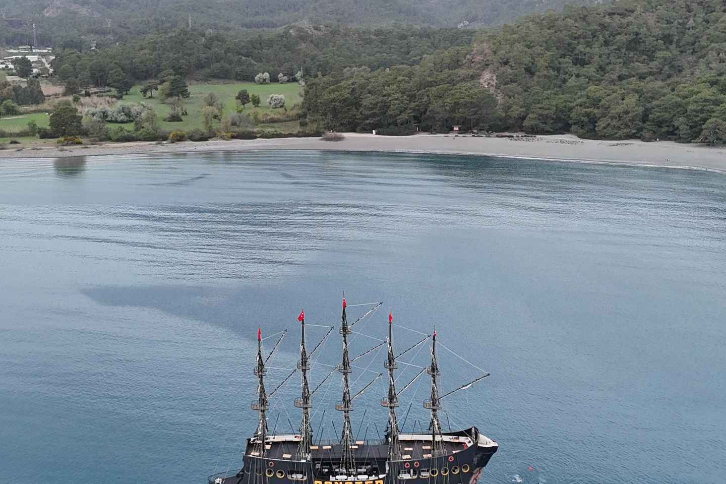 Píratabátsferð á Miðjarðarhafsströnd Tyrklands með akstri frá Antalya, Belek eða Kemer