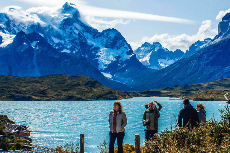 Puerto Natales : Visite d&#039;une jounée de Torres del PainePuerto Natales : Excursion d&#039;une journée complète à Torres del Paine