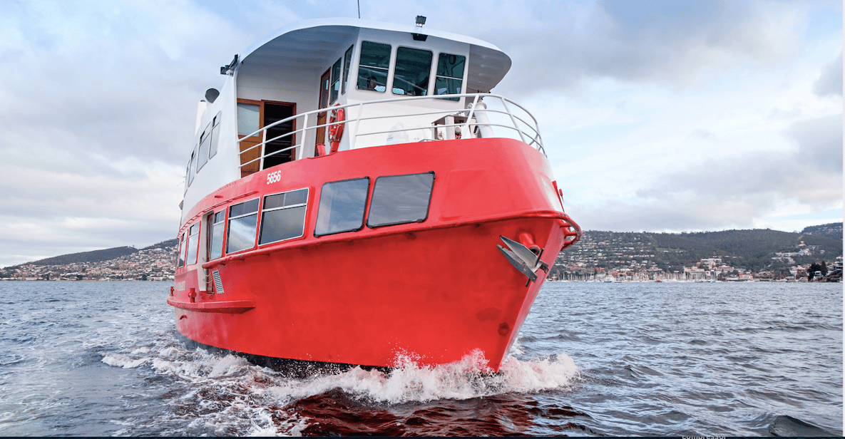 Hobart: Sunset Dinner Cruise