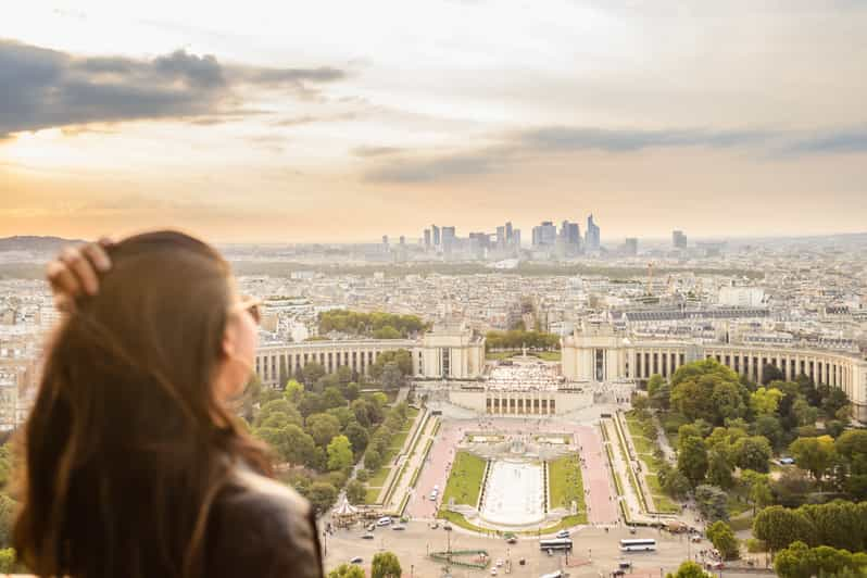 Paris Eiffel Tower Guided Tour With Summit Access Getyourguide