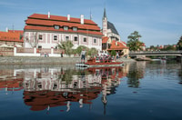 Český Krumlov, деревянный круиз на реке плот - Housity