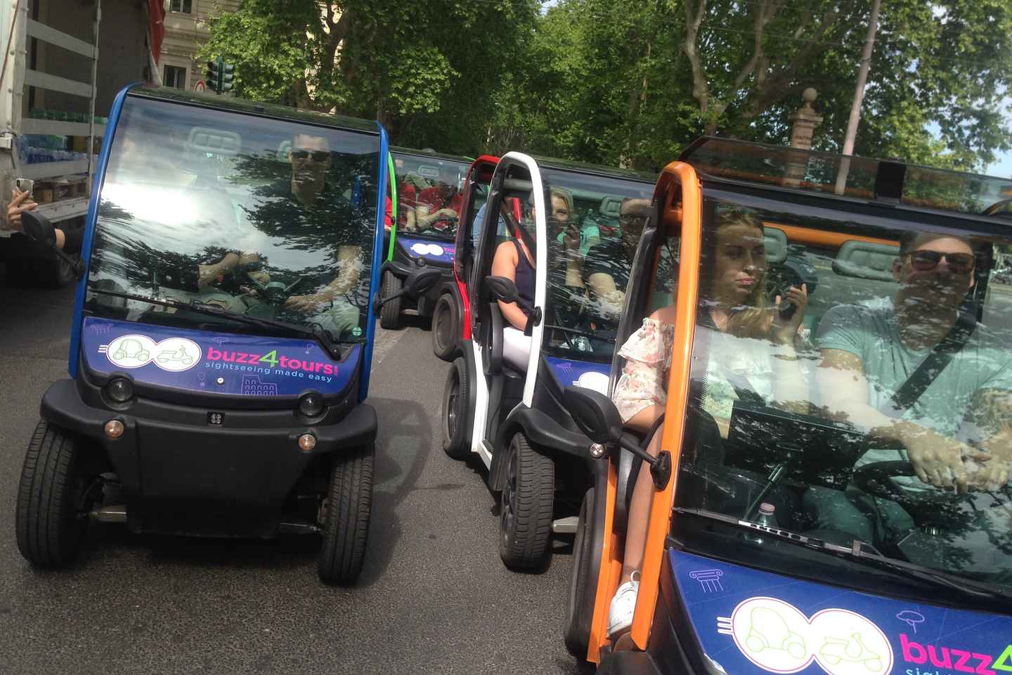 Roma: Tour in Buggy Guidato - Tu guidi, noi ti accompagniamo!