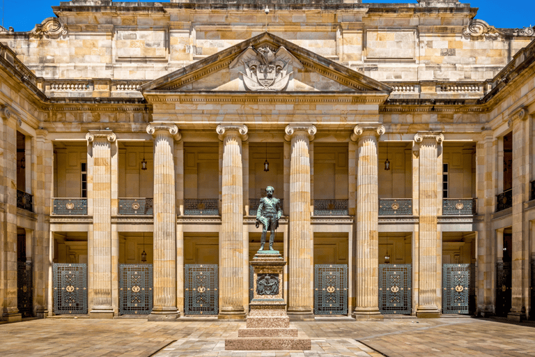 Bogotá: stadshighlights en Guatavita El Dorado-meer dagtourBogotá: hoogtepunten van de stad en Guatavita El Dorado-meer dagtour