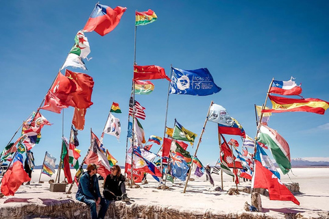 Z Uyuni: Salt Flats 4WD Tour z lunchem i zachodem słońcaWycieczka tylko z kierowcą