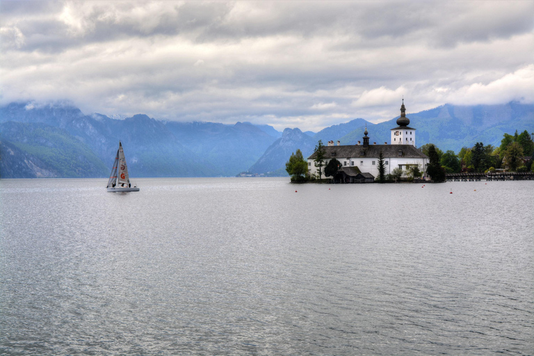 From Vienna: Melk Abbey, Gmunden, and Hallstatt Day Trip