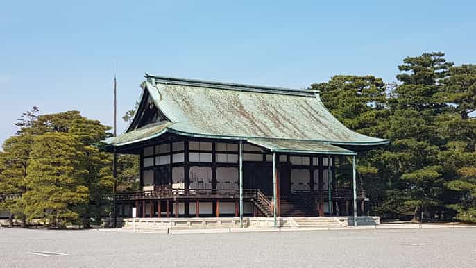 kyoto imperial palace and nijo castle guided walking tour