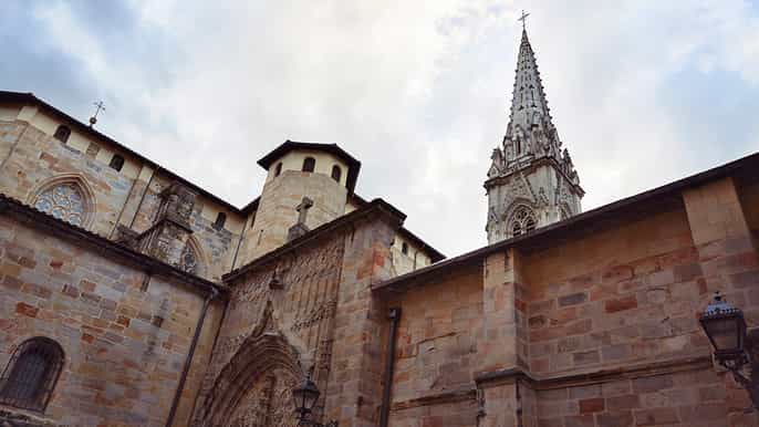 bilbao tour a piedi della cattedrale e della città di santiago in spagnolo