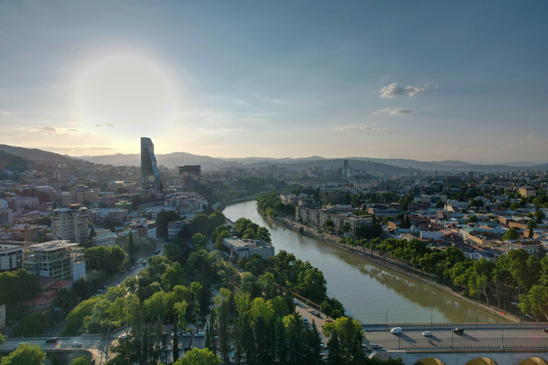 Tbilisi: Culinaire tour met proeverijen en wijn