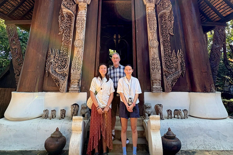 Day tour visit the top attractions in chiang rai