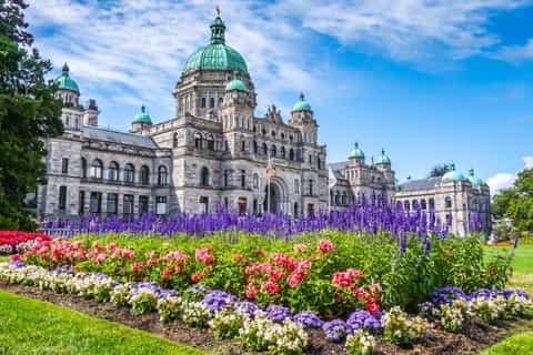 victoria smallgroup city tour butchart gardens
