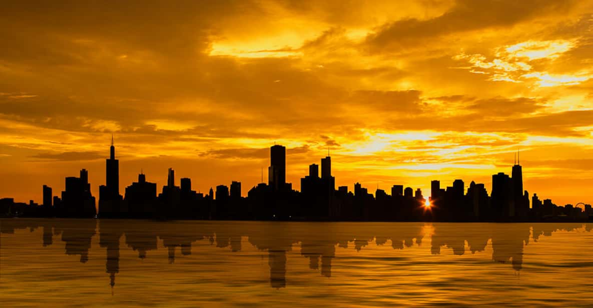 Chicago: 1.5-Hour Romantic Sunset Cruise