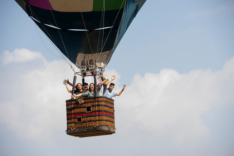 De Monterrey: voo privado de balão de ar quente