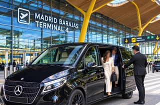 Vom Flughafen Madrid: Privater 1-Weg-Hotel-Transfer