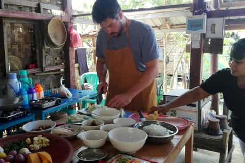 From Yangon: Authentic Burmese Cooking Class with Lunch