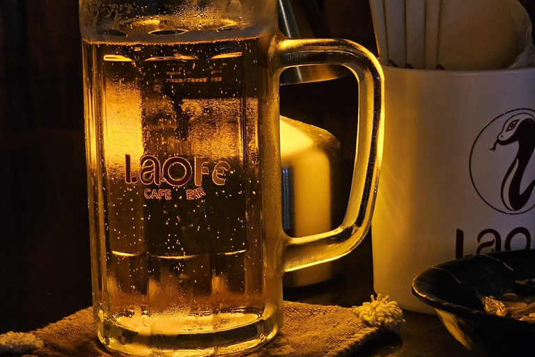 Vientiane: Guided Nightlife Tour with Street Food & Bar