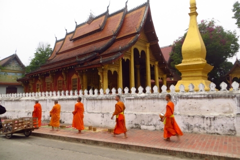Luang Prabang: privéwandeling door de oude stad met lunch
