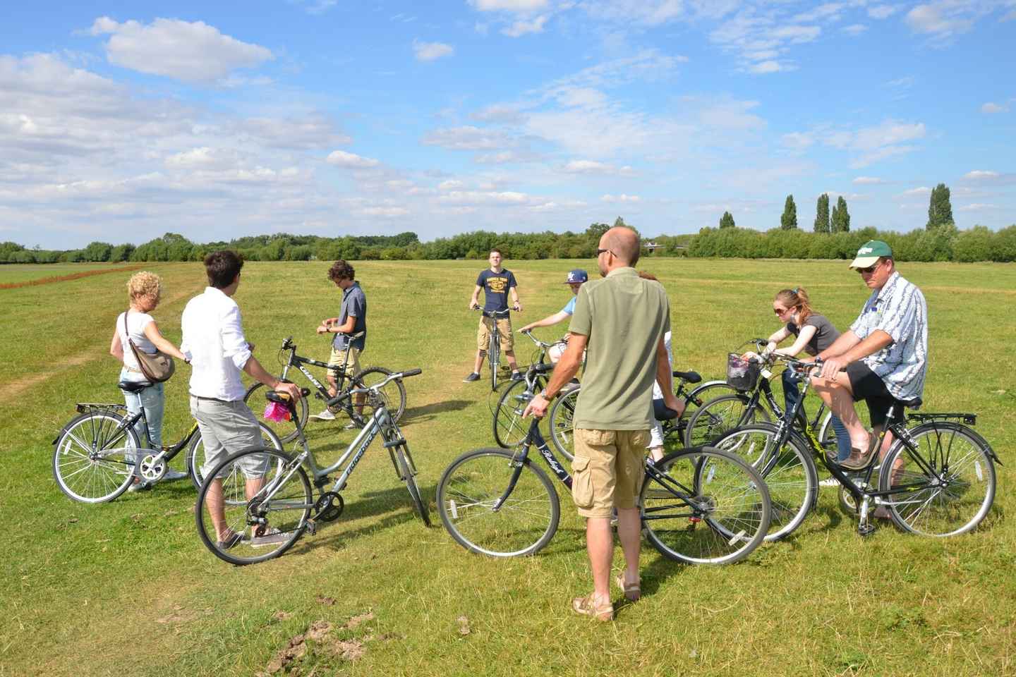 Oxford: City Bike Tour with Student Guide