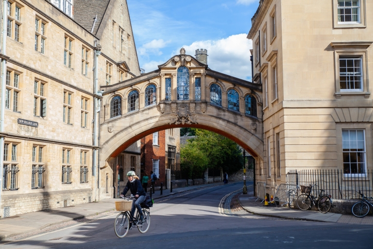 Oxford: City Bike Tour z przewodnikiem studenckim