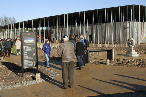 From Oxford: Stonehenge and Bath Small-Group Tour Stonehenge and Bath: Small-Group Tour