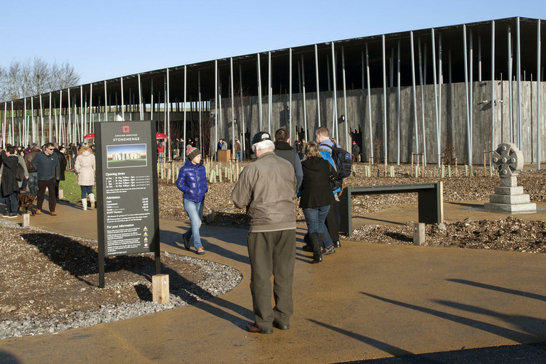 From Oxford: Stonehenge and Bath Small-Group Tour Stonehenge and Bath: Small-Group Tour