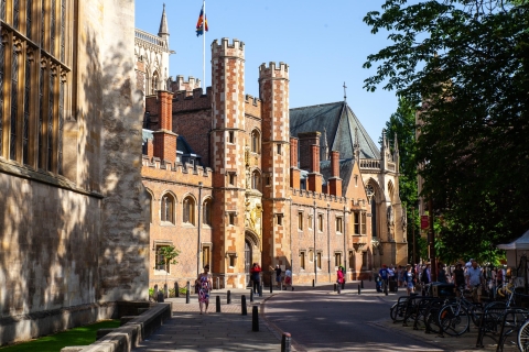 Cambridge: 2-godzinna prywatna wycieczka piesza po uniwersytecie