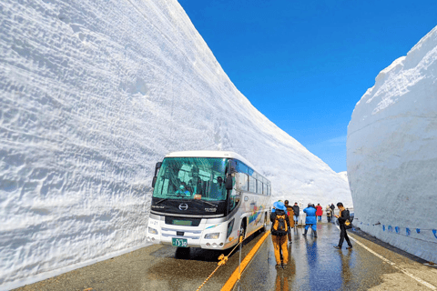 Two-Day Kamikochi & Tateyama Kurobe Snow Corridor Tour