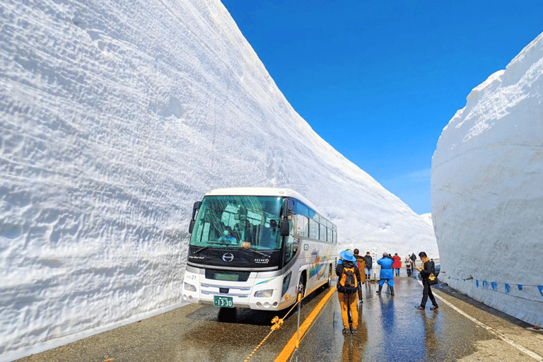 Two-Day Kamikochi & Tateyama Kurobe Snow Corridor Tour