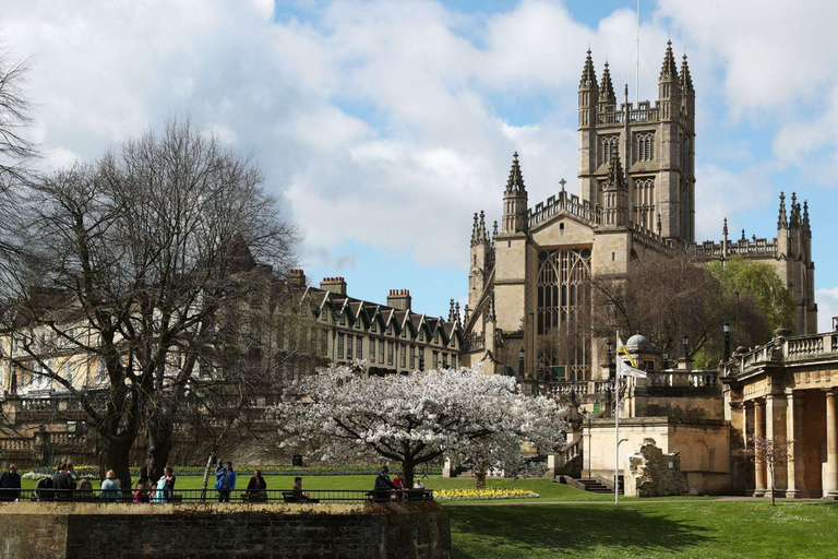 Bath: Private Walking Tour